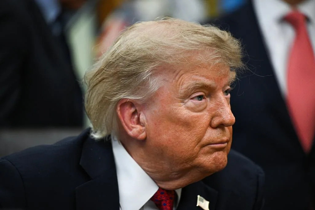 Estados Unidos ataca de nuevo objetivos iraníes tras las agresiones contra sus buques