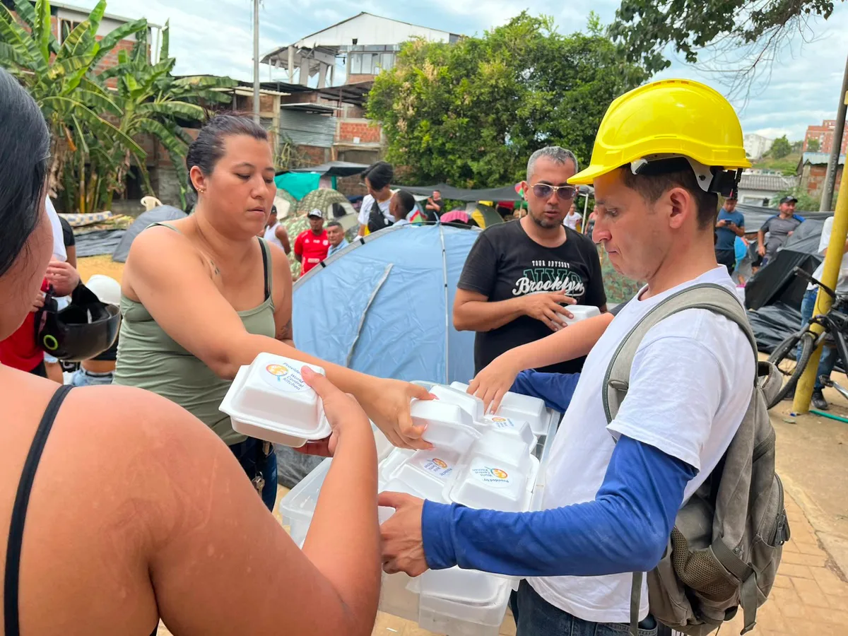 La millonaria donación del chef José Andrés para ayudar a restaurantes afectados por terremoto en Colombia