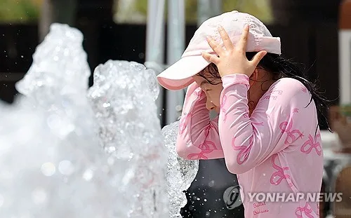 부산·울산·경남 맑고 무더위 기승…낮 기온 33∼36도