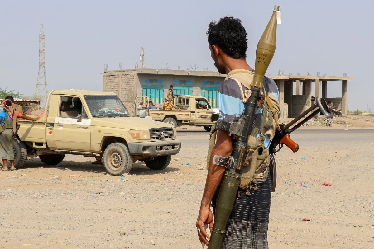 Au Yémen, les houthistes resserrent leur étau sur le détroit de Bab Al-Mandab