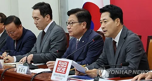 국힘, 용혜인에 십자포화…"야합 배지로 탐욕, 가족소득당이냐"(종합2보)