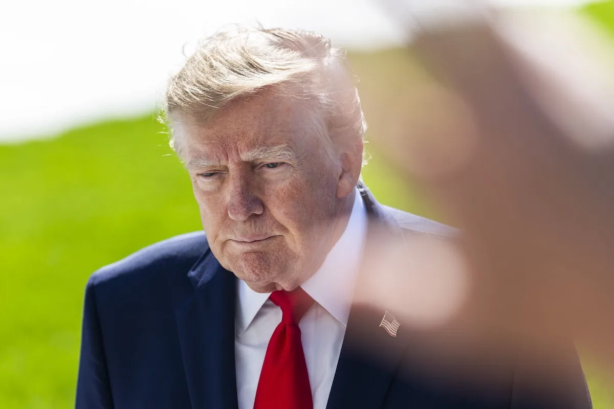 Trump tem nova exigência: pena de morte para quem matar um bombeiro