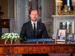 "Werde sein Lachen vermissen": Haakon VIII. spricht in erster Rede als König über "warmherzigen" Vater