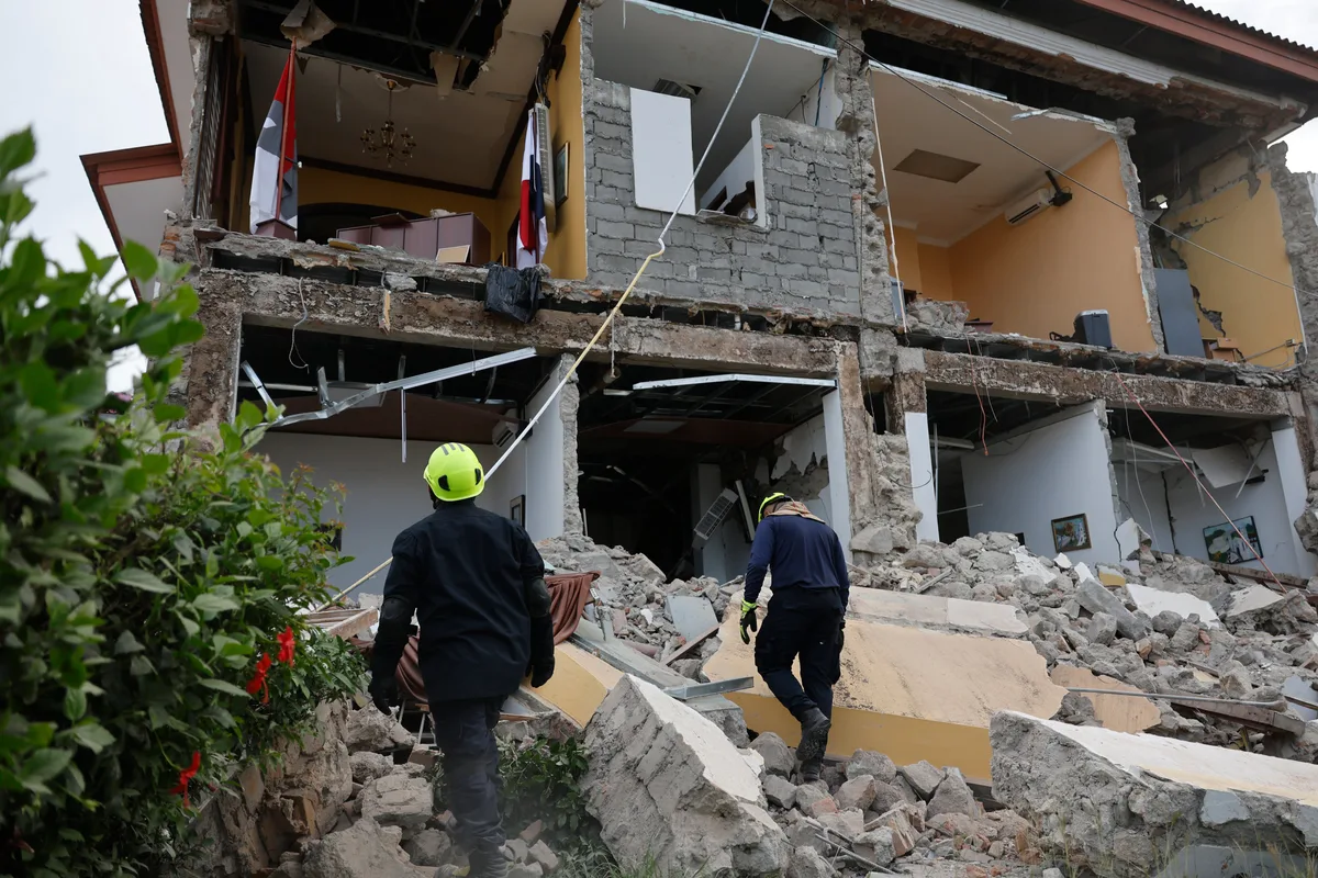 Panamá busca recursos del BID, Banco Mundial y FMI para enfrentar los daños del terremoto