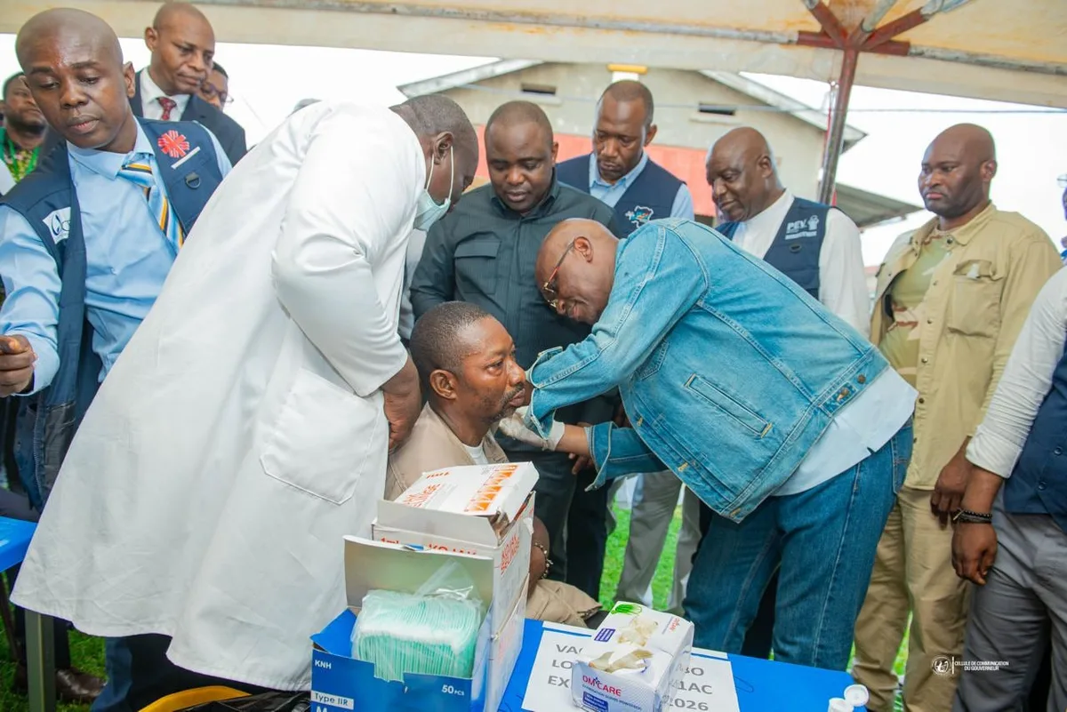Comenzó la vacunación contra la cepa mortal de ébola en República del Congo que dejó 2.744 muertes