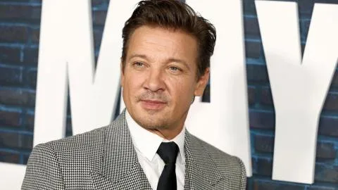 Jeremy Renner confirma que no estará en 'Vengadores: Doomsday' y lanza una advertencia a Marvel: "Van a perder"
