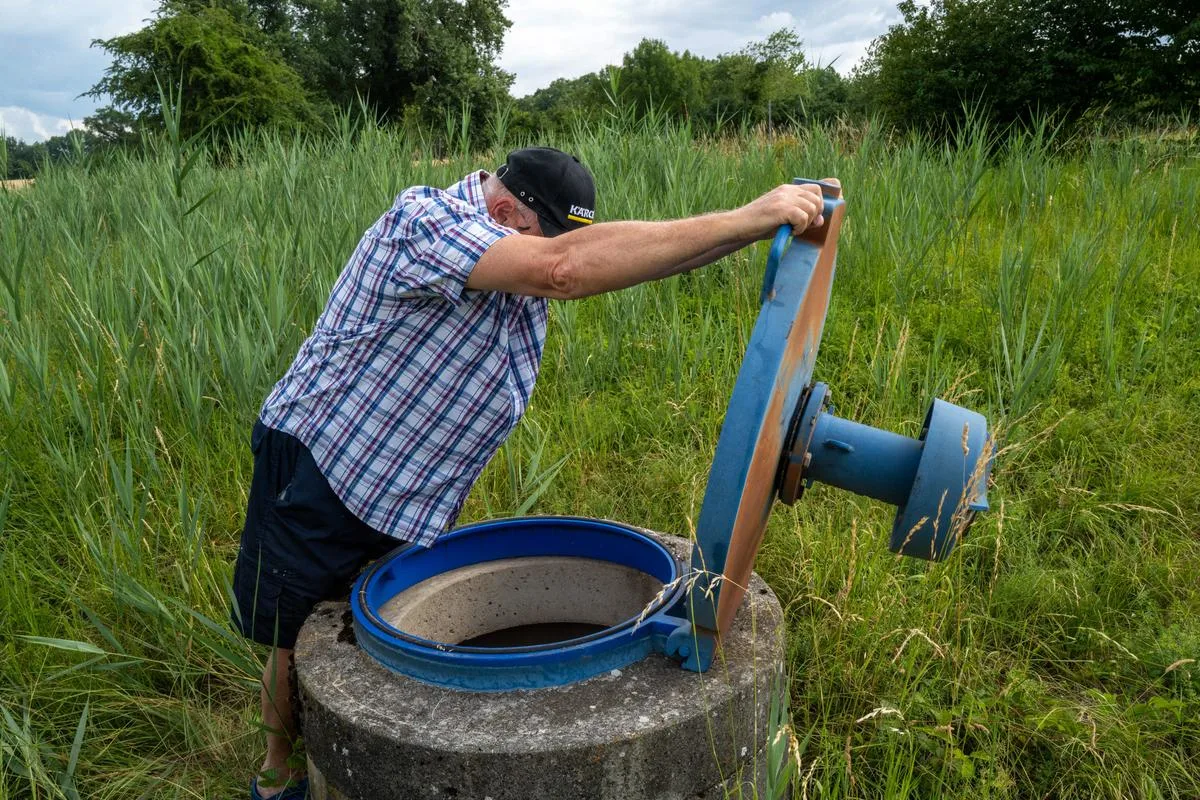 Le puits au fond du jardin, rêve d’autonomie ou appropriation privée de la ressource en eau ?