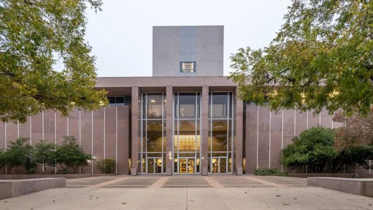 Texas Supreme Court to decide if city can take $1.1m property for golf facility