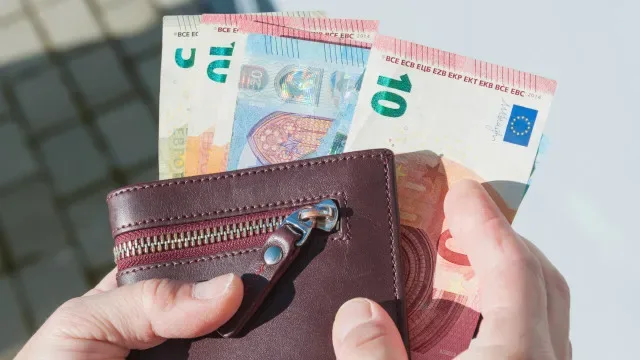 Corte no IRS em novembro pode sair caro em 2027? O que deve saber