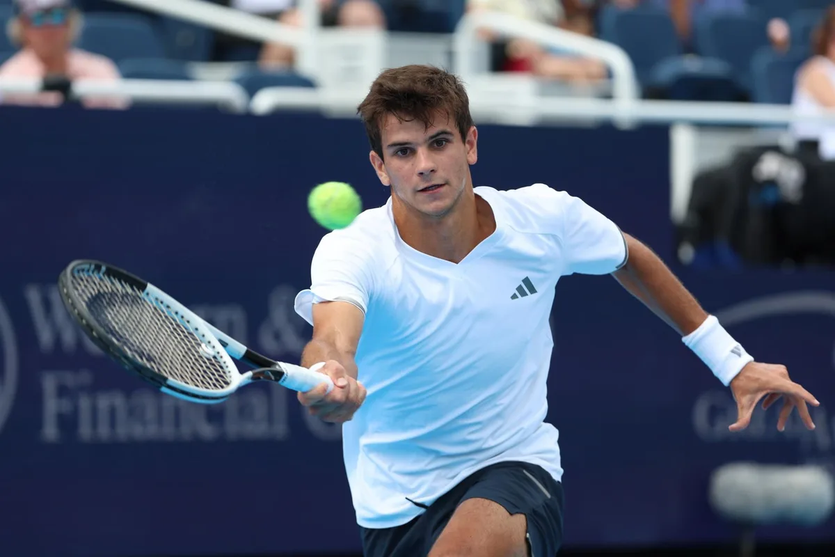 El tenista español Rafa Jódar deja escapar a Cobolli y los cuartos de final de Cincinnati
