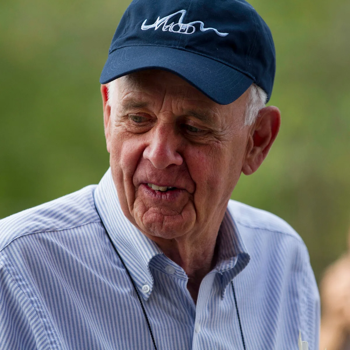Wendell Berry, Writer Who Extolled America’s Agrarian Past, Dies at 92