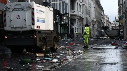 Mobilisation du 17 octobre : 160 personnes interpellées à Lyon, selon le préfet du Rhône qui déplore des violences "insupportables".
