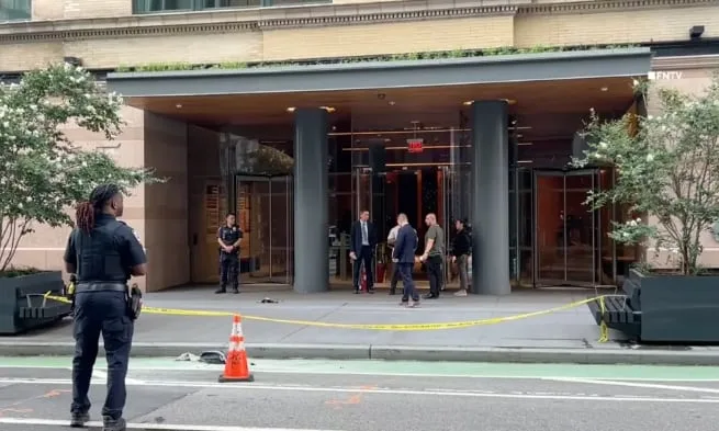 Un hombre se prendió fuego en un edificio con oficinas de Google en Nueva York y fue acusado de incendio provocado