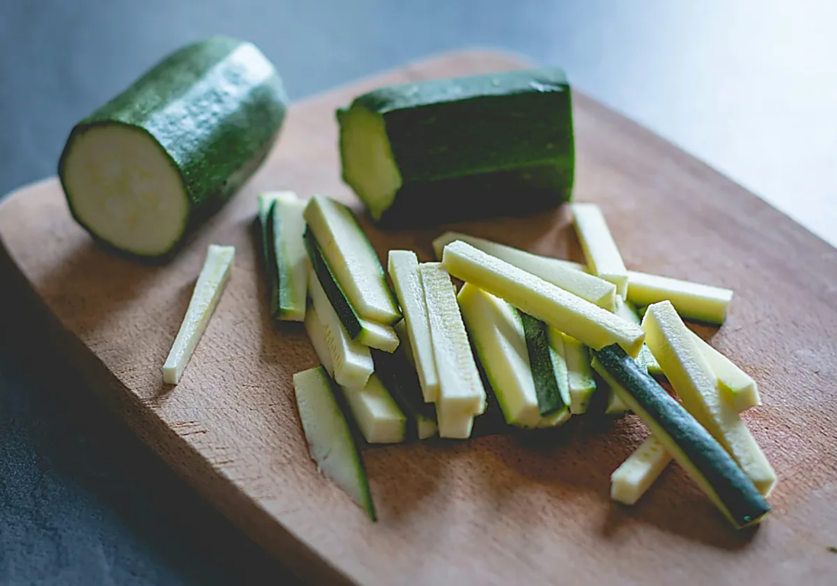 Beneficios del calabacín, la verdura con menos calorías: tres recetas rápidas y fáciles
