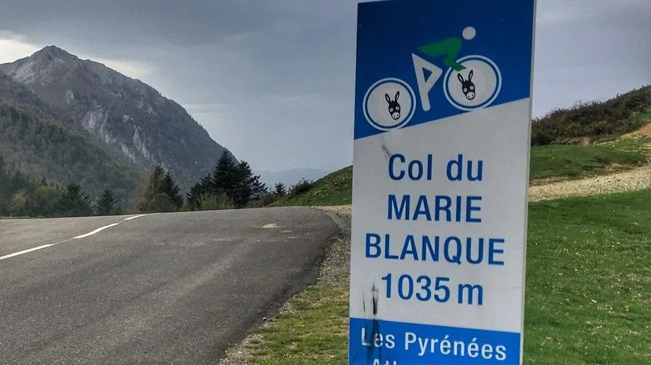Un cycliste retrouvé mort en contrebas de la route du col de Marie Blanque