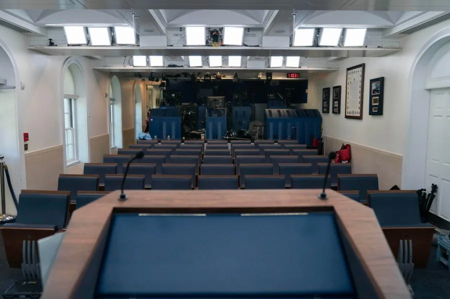 I worked for 3 White House press secretaries — here's some advice for the next one