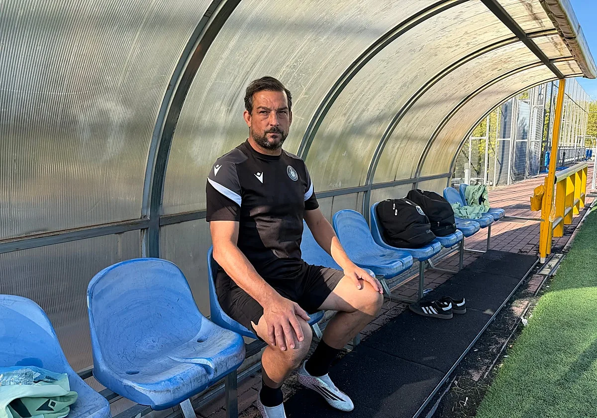 Ricardo: «Simeone venía los lunes y nos decía que había visto la liga italiana, la rumana, la checa... se lo tragaba todo»