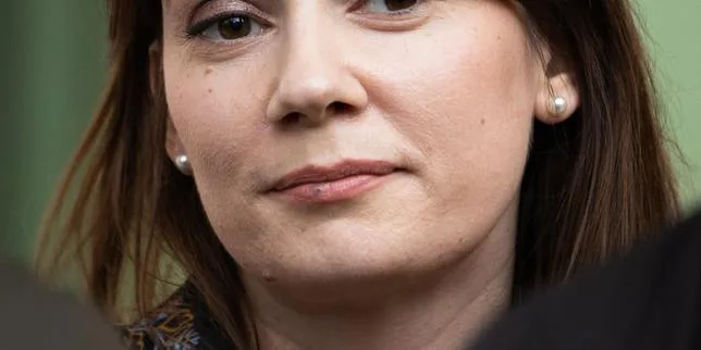 Xenia Fedorova : le tribunal administratif de Paris rejette le recours en référé-suspension contre l’expulsion de la propagandiste russe