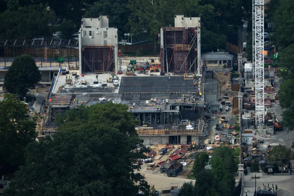 Supreme Court chief justice allows work on Trump's $400M White House ballroom to continue for now