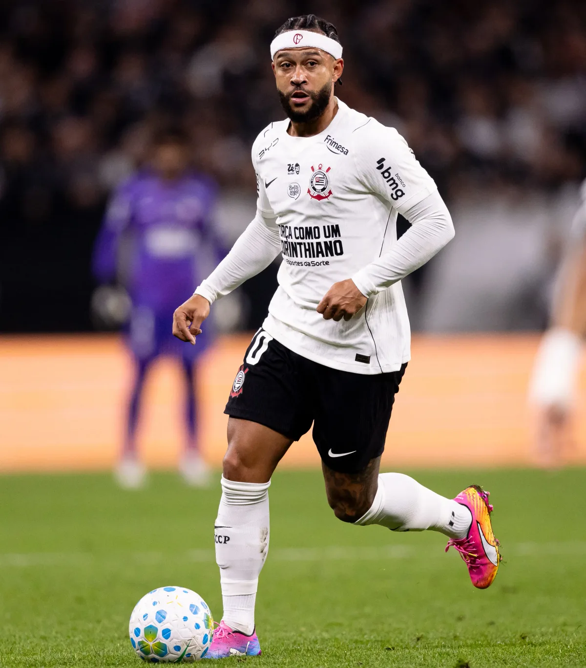 Corinthians decide não renovar contrato com Memphis Depay