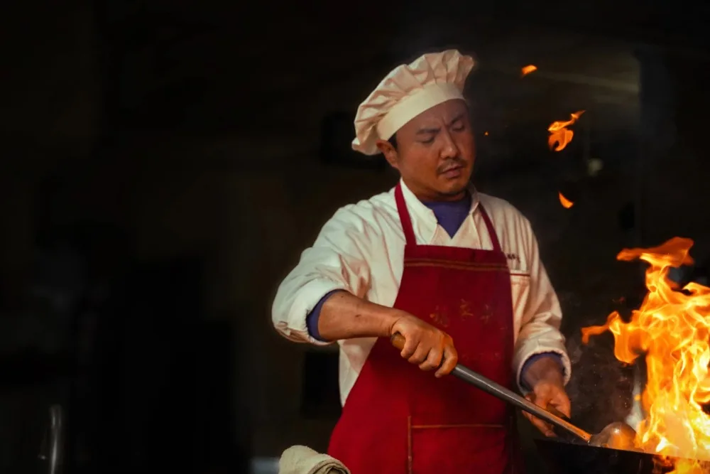China Box Office: ‘Once Upon a Time in the Middle East’ Secures Sixth Weekend at No. 1 in Sluggish Frame