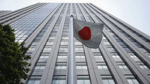 Japão mobiliza caças pelo quarto dia devido a avião "espião" chinês