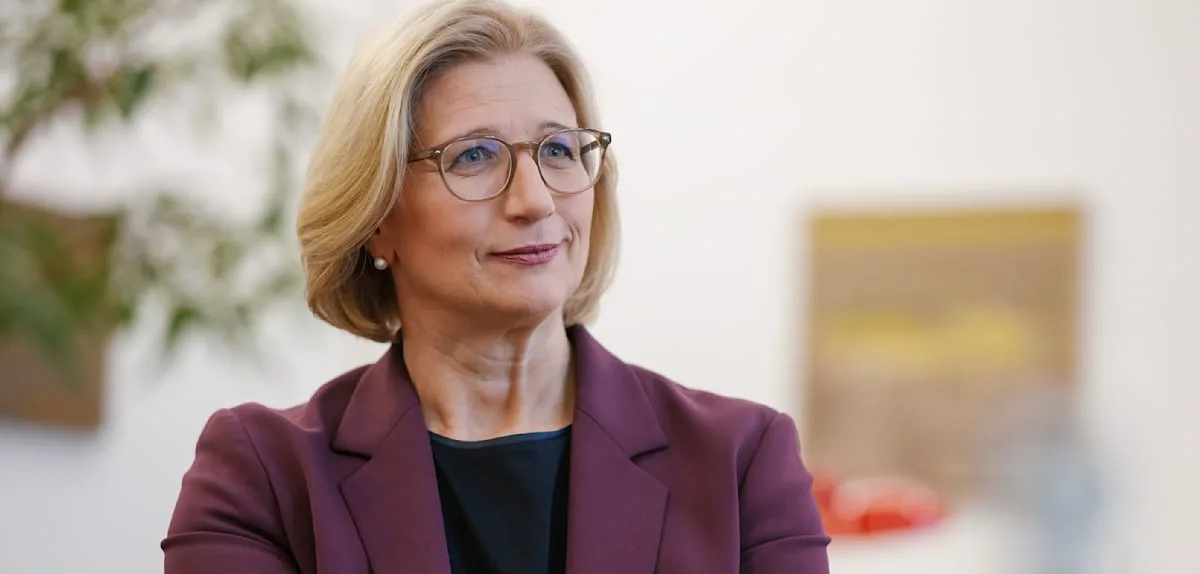 „Deutsche zahlen die Zeche für Trump und Putin“ – Rehlinger kritisiert Verzögerungen beim Tankrabatt
