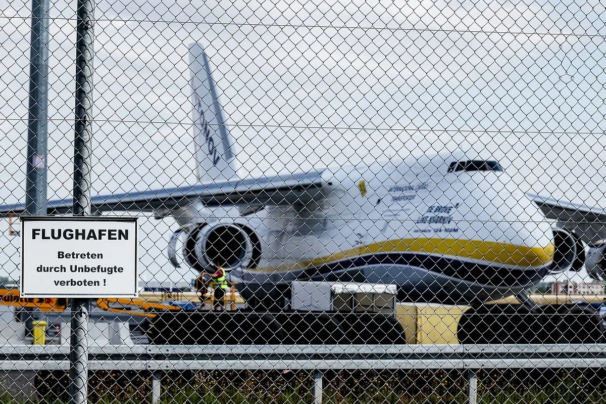 Moscovo promete retaliação após Berlim encerrar consulado devido a ataque em Leipzig