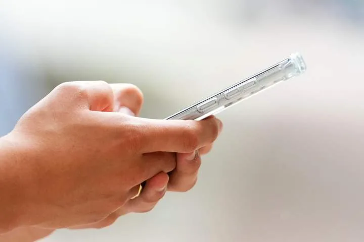 Do school cell phone bans work? Teachers say enforcement can be an issue