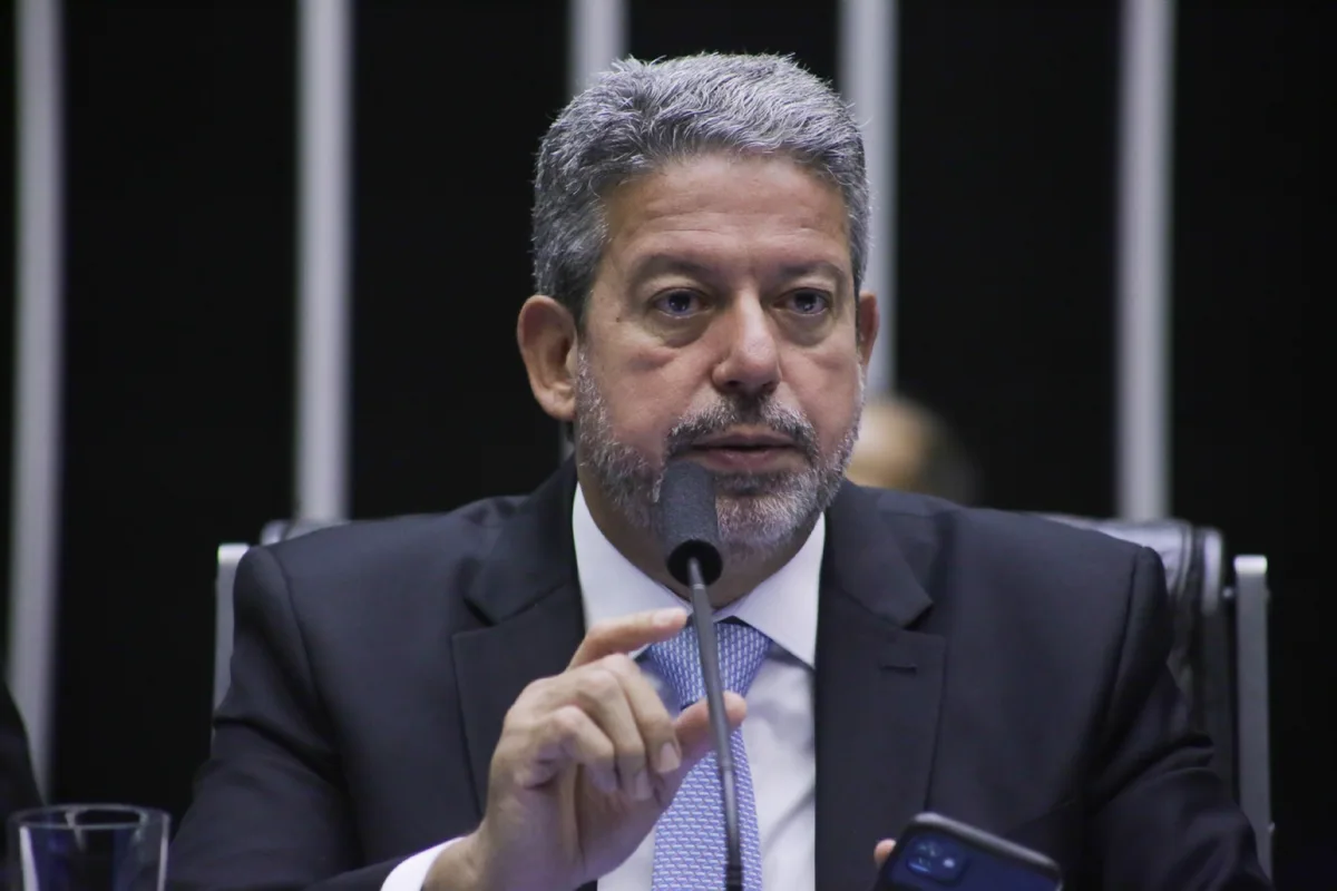 Arthur Lira mais que triplica patrimônio em 4 anos e oficializa corrida ao Senado