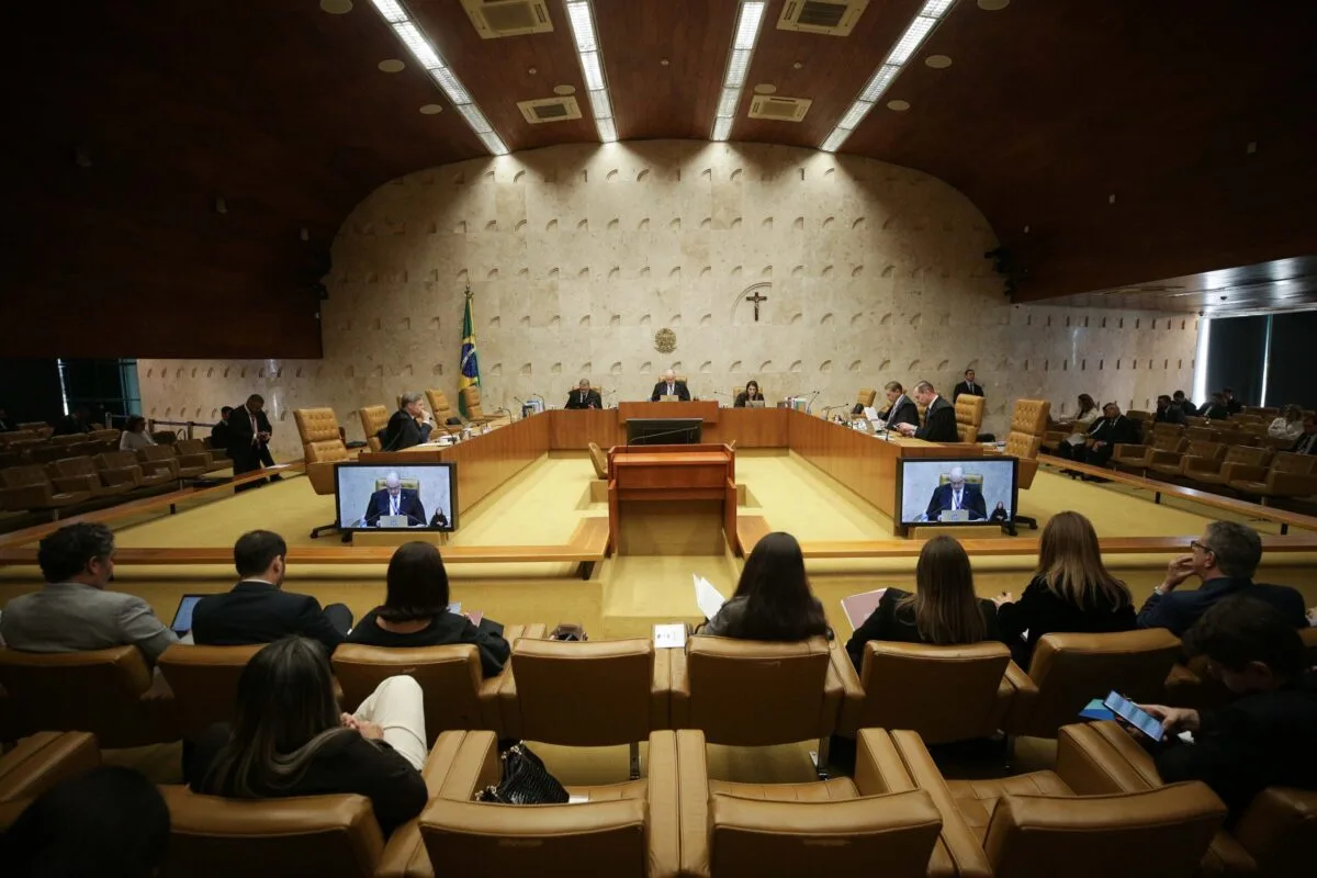 Em meio ao tarifaço, STF forma maioria para taxar lucros no exterior