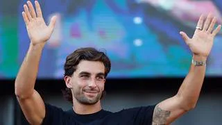 Ferran Torres elogia a Luis Enrique en su presentación con el PSG
