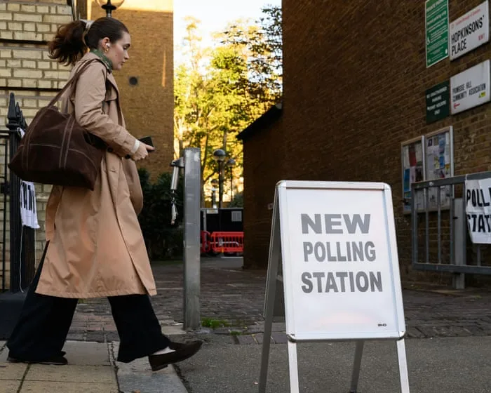 Polls close in Holborn and St Pancras byelection as Labour hope to retain seat