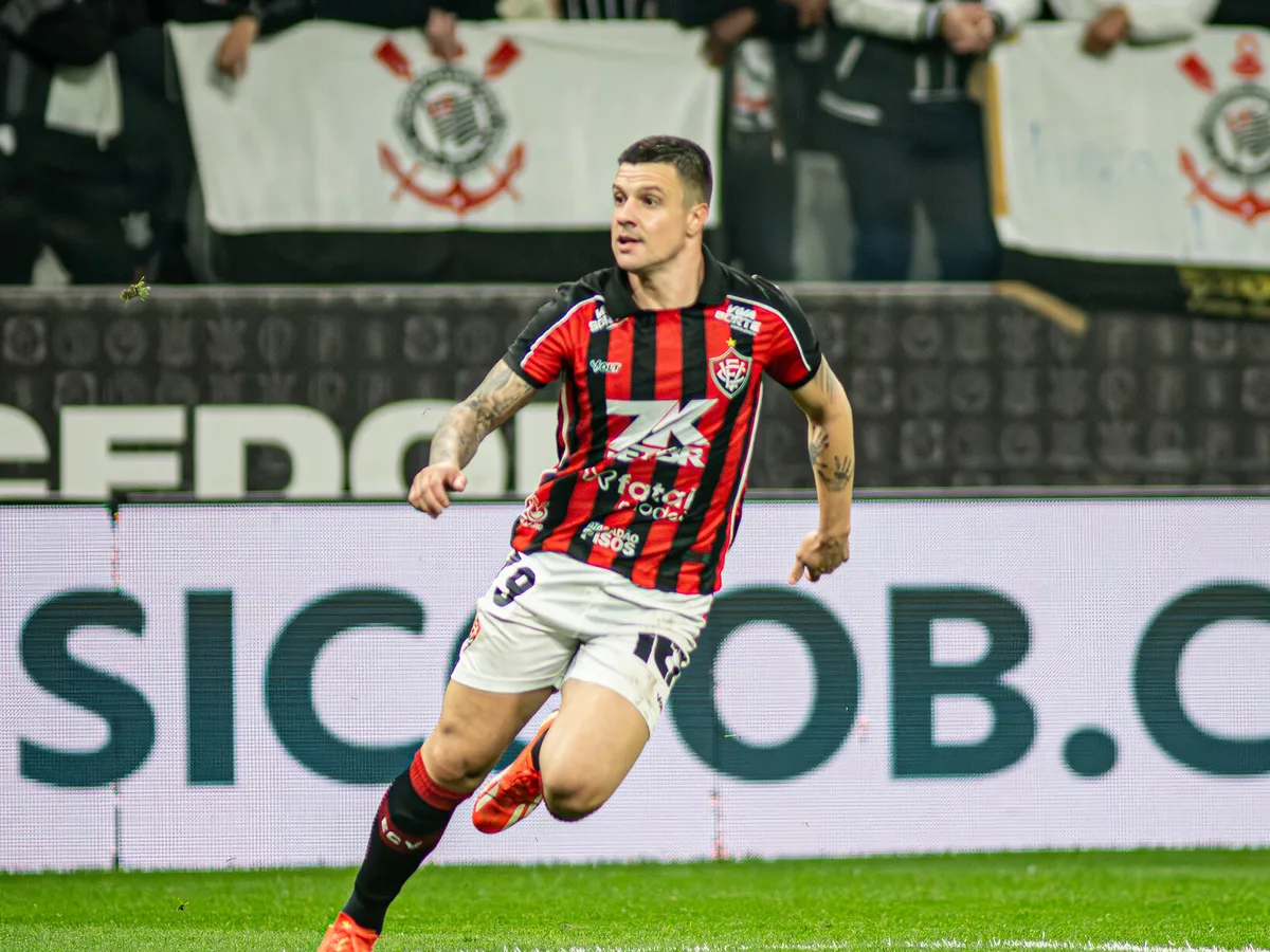 Pior time do returno, adversário do Vitória terá estreia de ex-craque