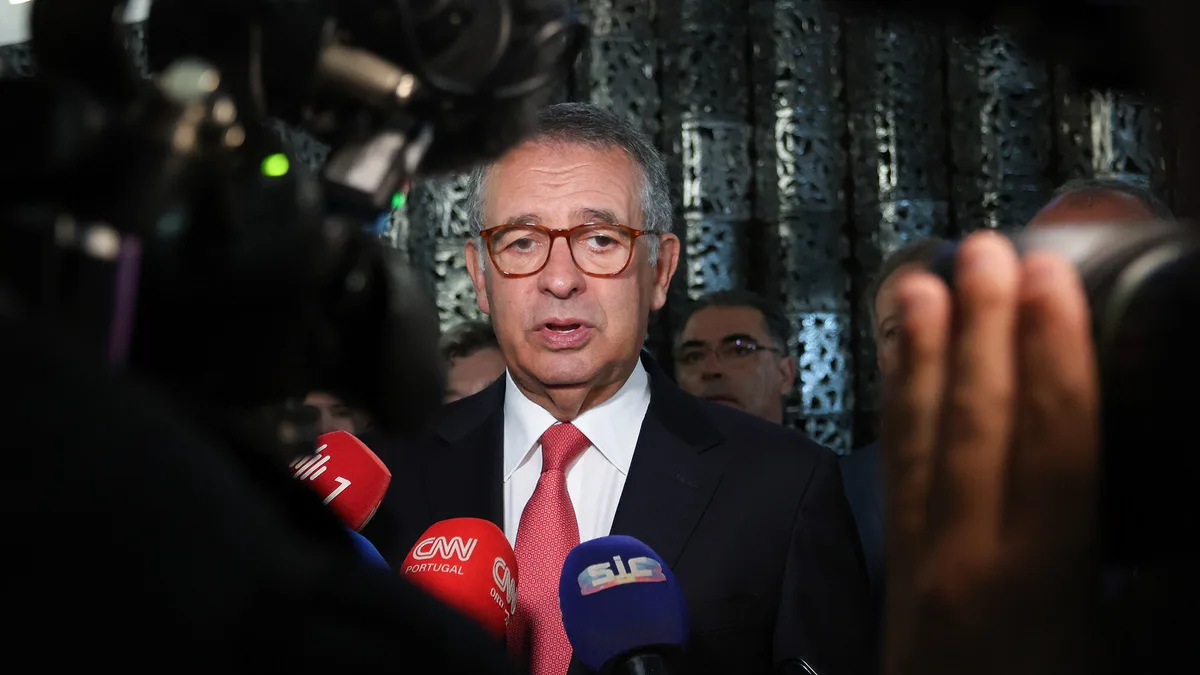 Privatização de 100% da TAP precisa de “amplo consenso” e “debate racional”, diz Seguro