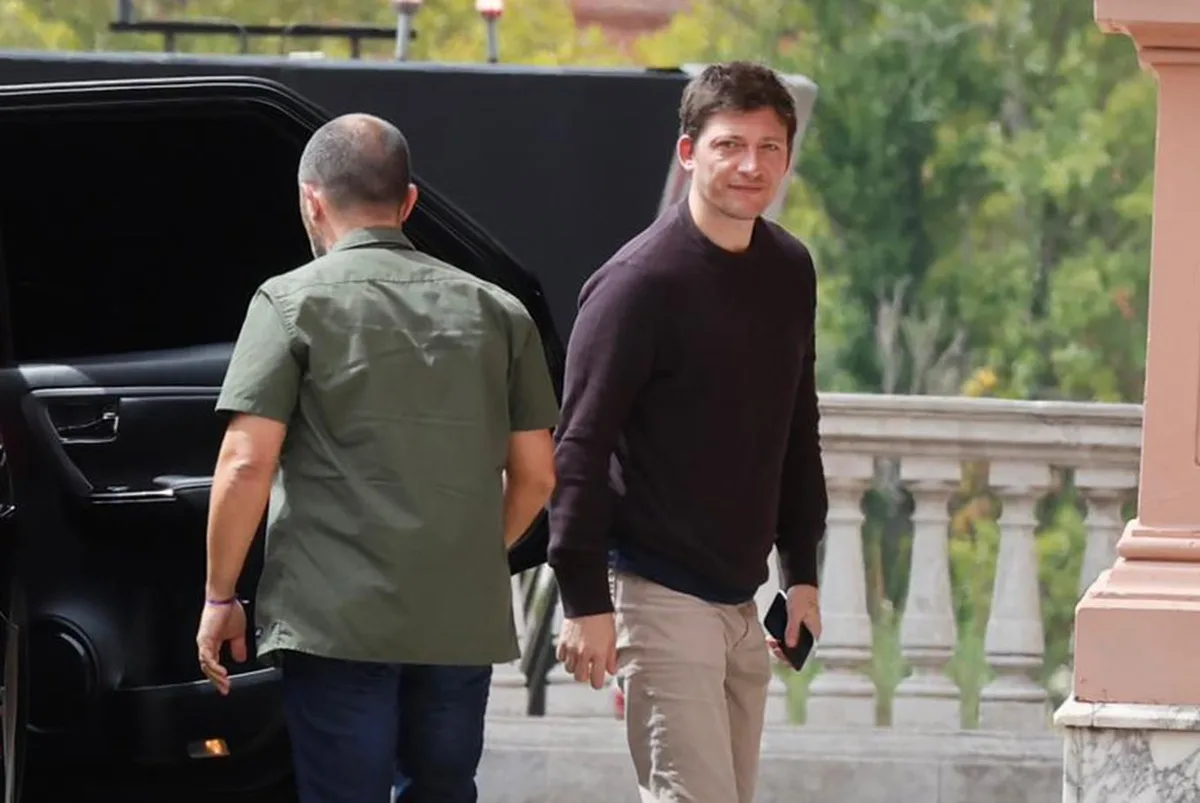 Cambios en el PAMI: Santiago Caputo ratifica su poder en el área con la llegada de una nueva coordinadora