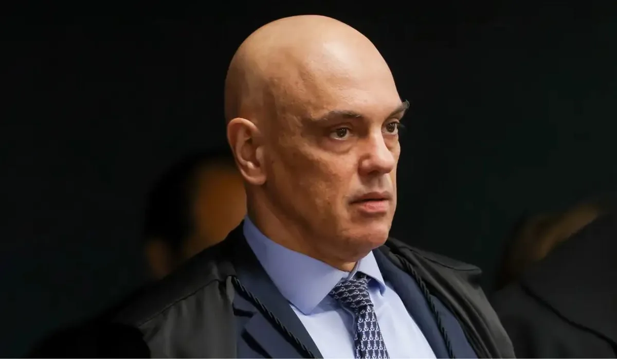 Mendonça cogita levar relatório da PF com indícios contra Moraes ao plenário do STF semana que vem