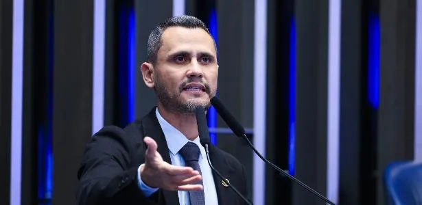 Prefeita do PT declara apoio a Cleitinho em MG: 'Nosso time'
