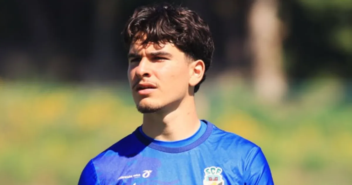 Mercado oficial: Santa Clara reforça a baliza com internacional jovem português