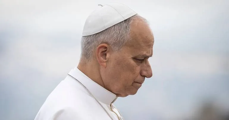 Papa Leão XIV "passou bem a noite" no hospital, diz Vaticano