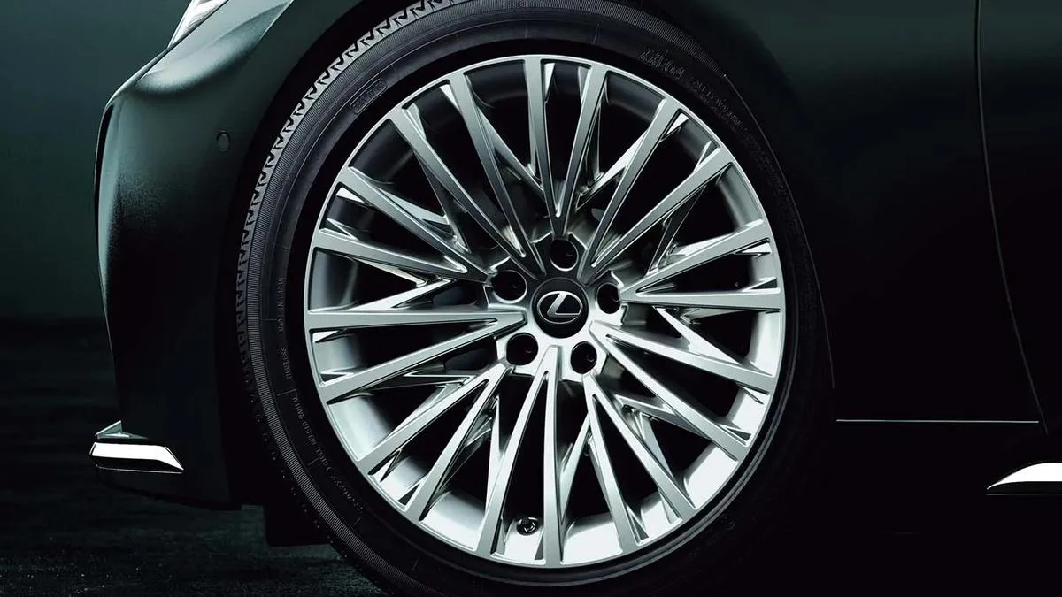 2027 Lexus LS revealed, goes hybrid-only with chassis upgrades, new features
