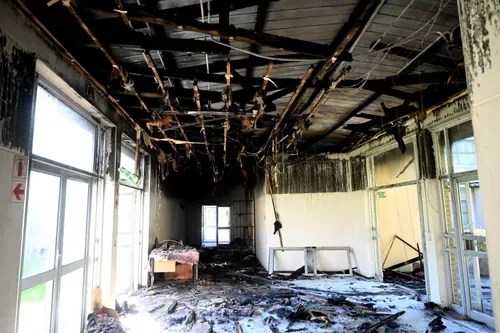 PICS: CPUT closes all campuses and orders students to evacuate residences after arson attack