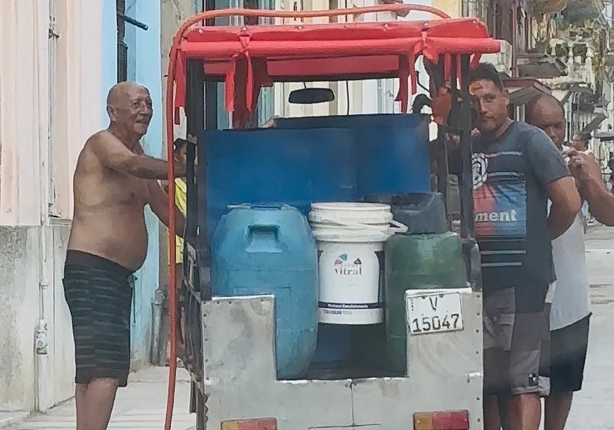 Vuelven los aguadores a La Habana