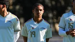 De debutar con la Vinotinto a marcar gol en la Premier League