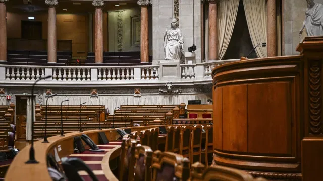 Custo de vida: Parlamento debate na quinta-feira propostas da oposição