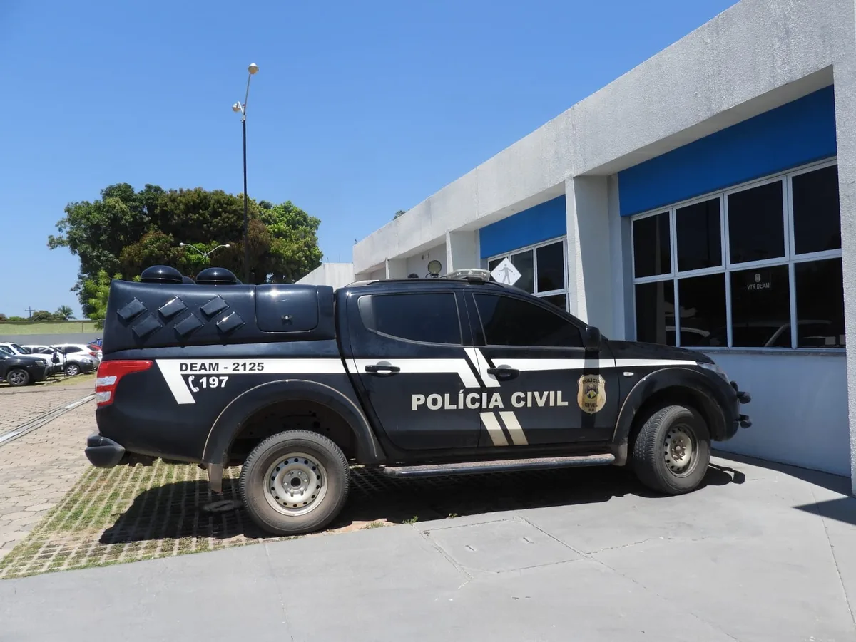 Homem é preso após confessar ter agredido esposa com socos no rosto em Boa Vista