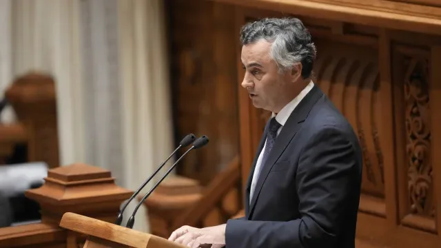 Ministro da Educação acusa PS de impedir reformas do setor: "Preferia..."