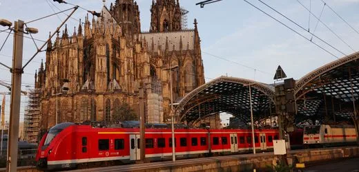 Deutsche Bahn: Wichtige Strecke zwischen Düsseldorf und Köln wochenlang gesperrt