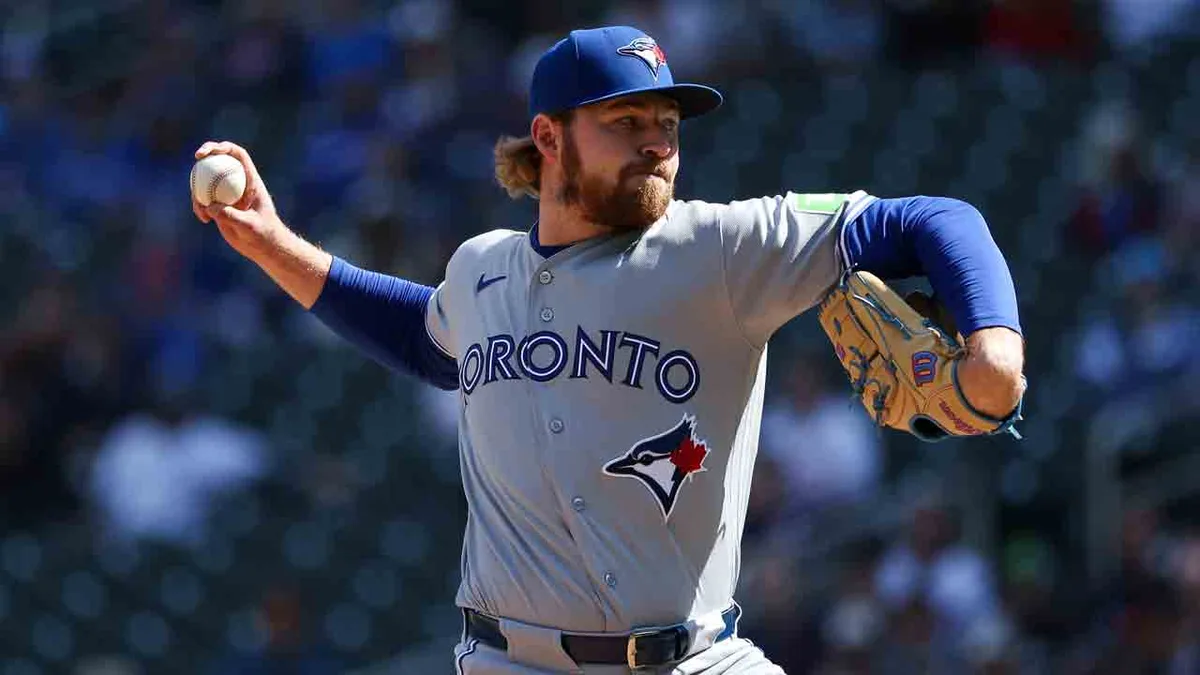 Blue Jays look to salvage series against Rangers