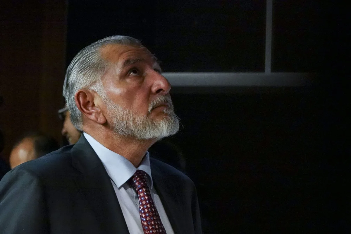 ¿Qué sabemos de la supuesta investigación contra Adán Augusto López? Habrían pedido información a Francia